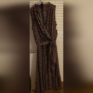 Women's short sleeve dress, black printed size 18W